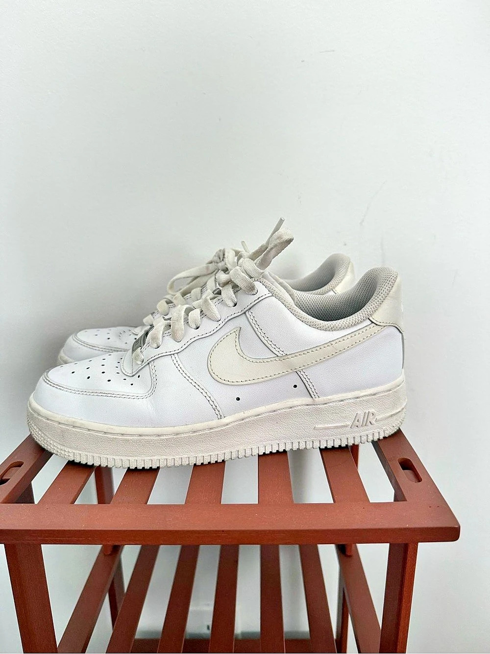 Nike Air Force 1 '07 Low Leather Sneakers White US 7.5